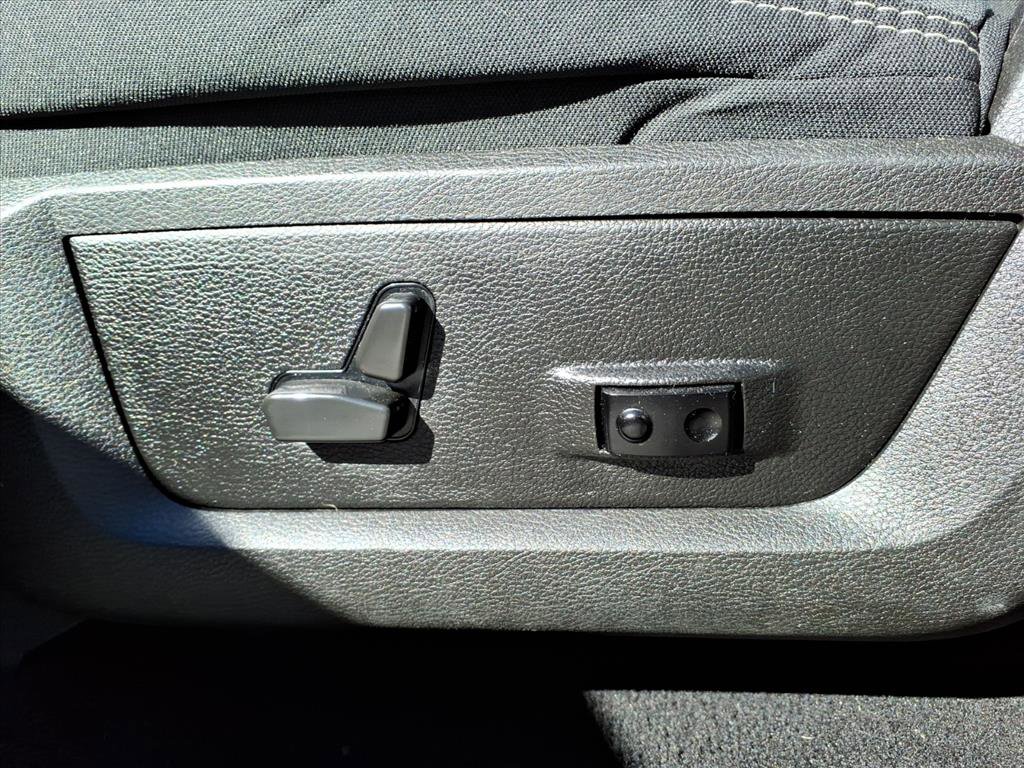 Certified 2022 RAM 1500 Classic Warlock w/ Utility Group image 13