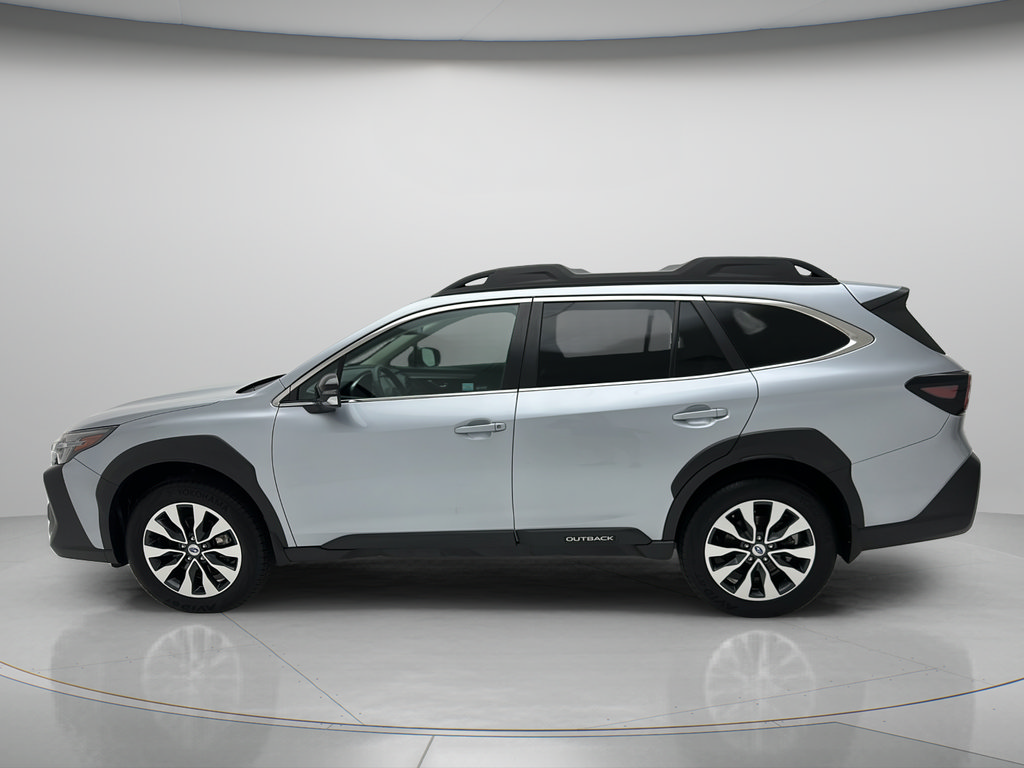 Used 2023 Subaru Outback Limited AWD/4WD image 8
