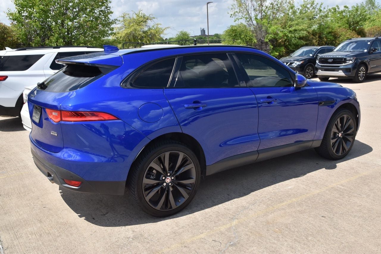 Used 2018 Jaguar F-PACE Prestige image 6