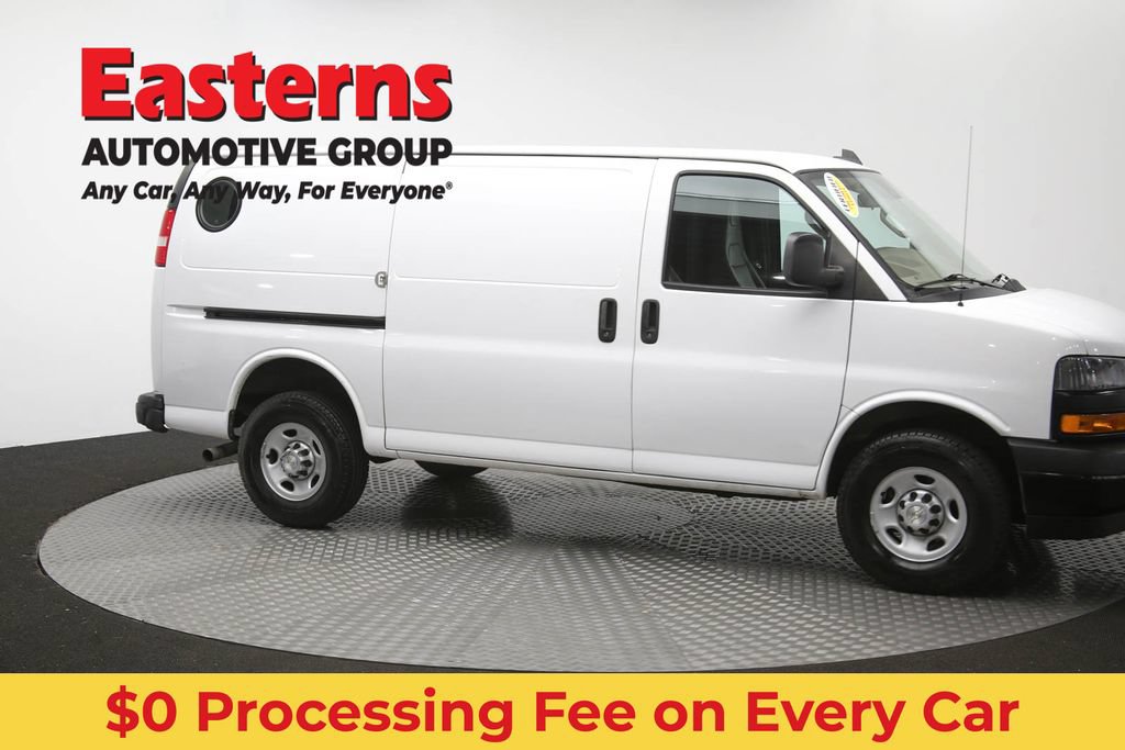 Used 2021 Chevrolet Express 3500 w/ Driver Convenience Package RWD image 43