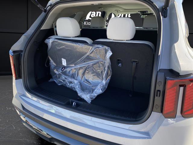 New 2026 Kia Sorento SX image 16