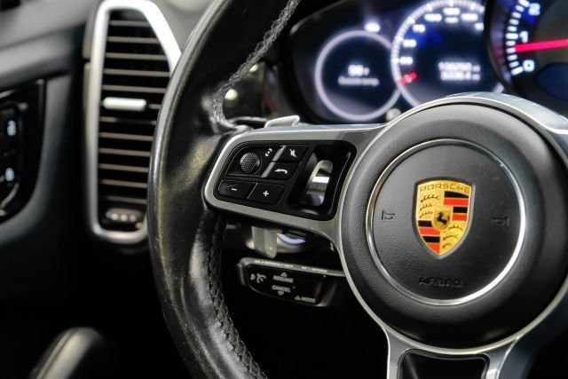 Used 2019 Porsche Cayenne AWD/4WD image 25