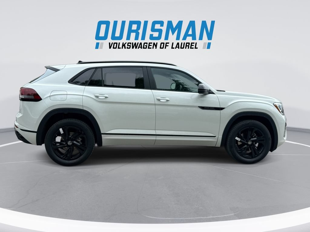 New 2026 Volkswagen Atlas Cross Sport SEL R-Line AWD/4WD image 9