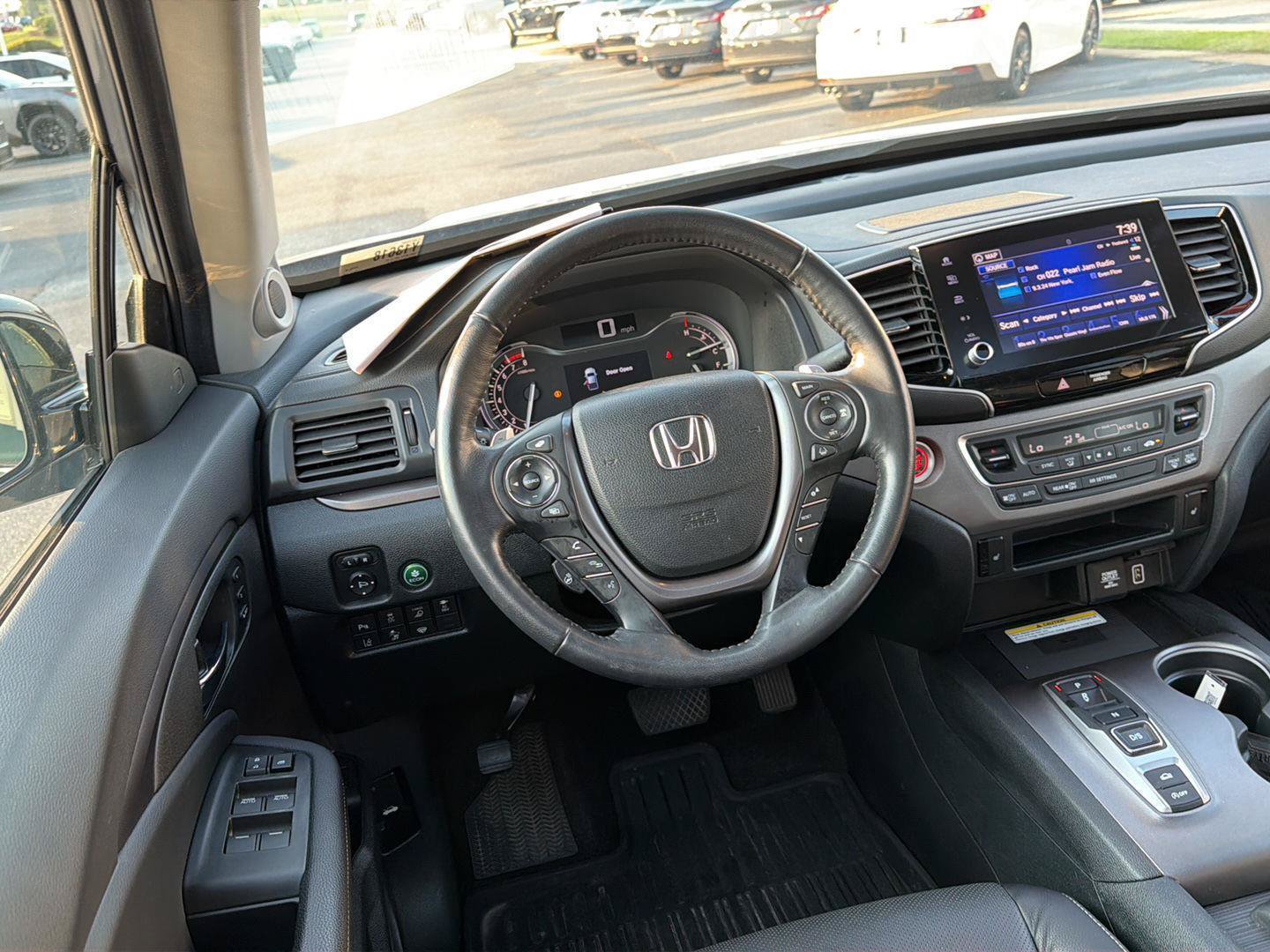 Used 2023 Honda Ridgeline RTL-E image 18