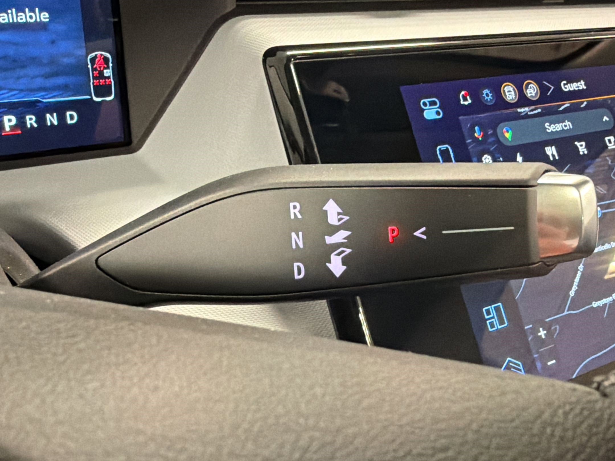 New 2027 Chevrolet Bolt RS w/ Technology Package FWD image 27