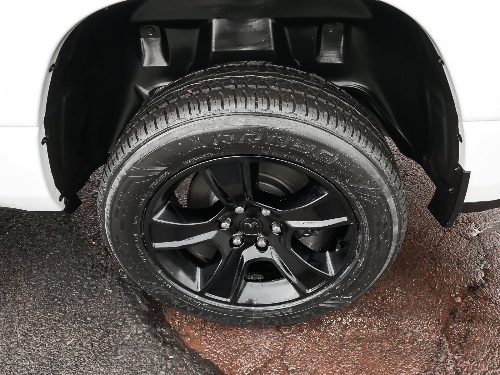 Used 2023 RAM 1500 Big Horn AWD/4WD image 9