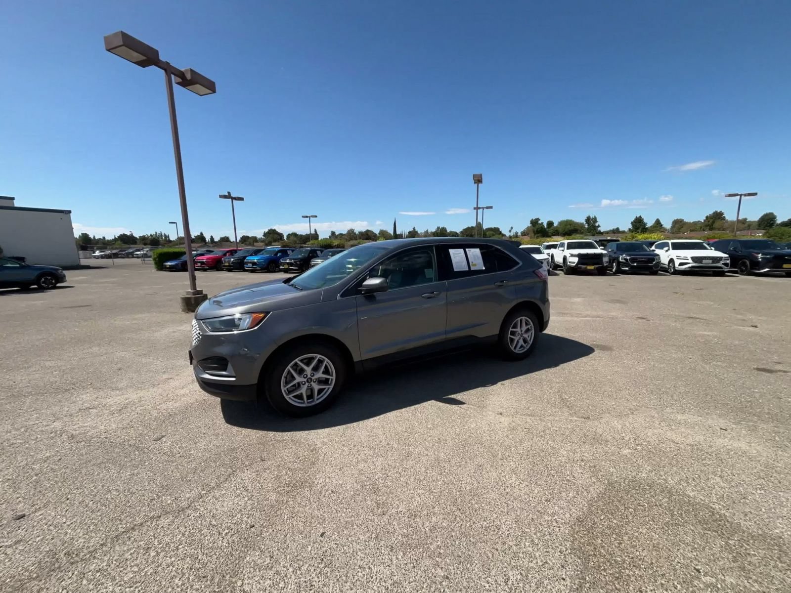 Used 2024 Ford Edge SEL AWD/4WD image 7