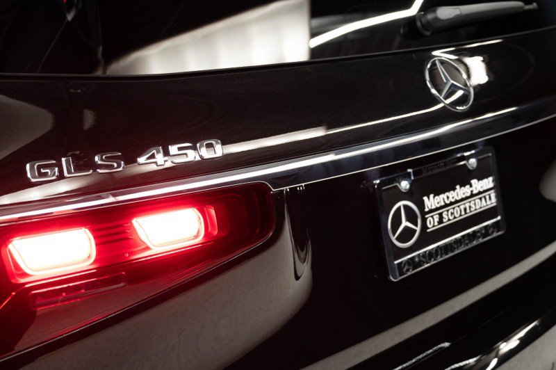 Certified 2026 Mercedes-Benz GLS 450 4MATIC image 9