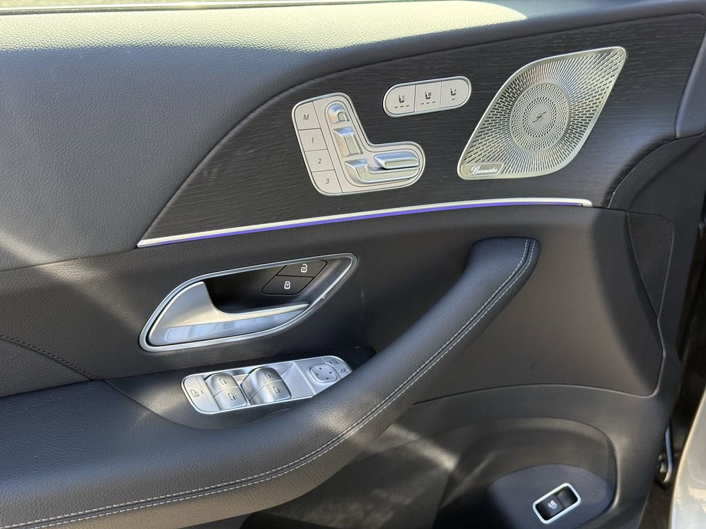 New 2026 Mercedes-Benz GLS 450 4MATIC image 16