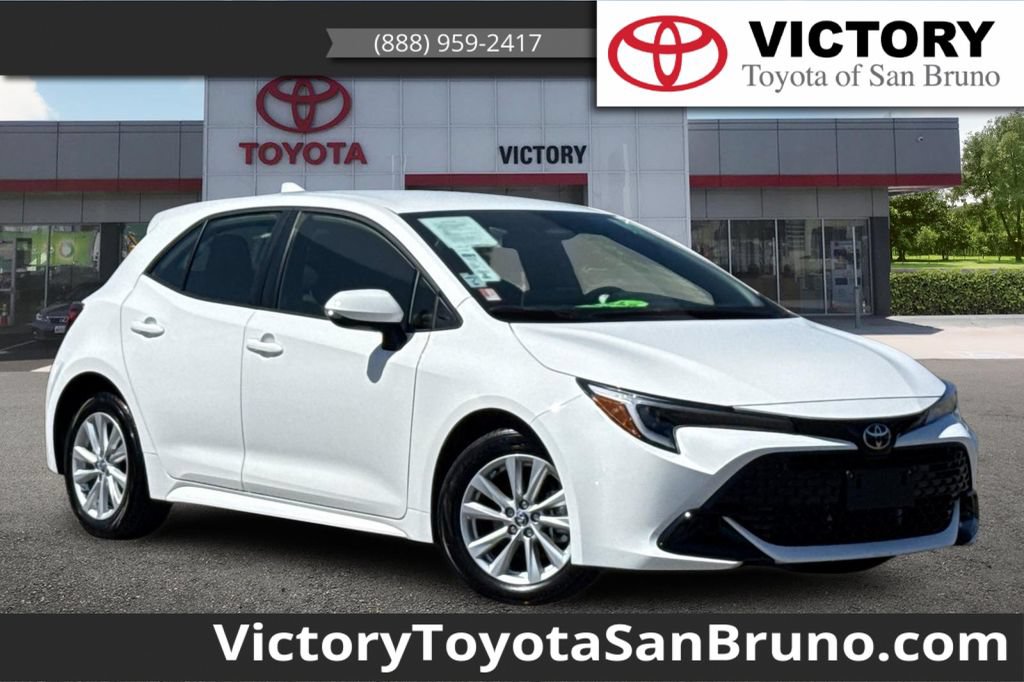 Certified 2025 Toyota Corolla SE w/ SE Package