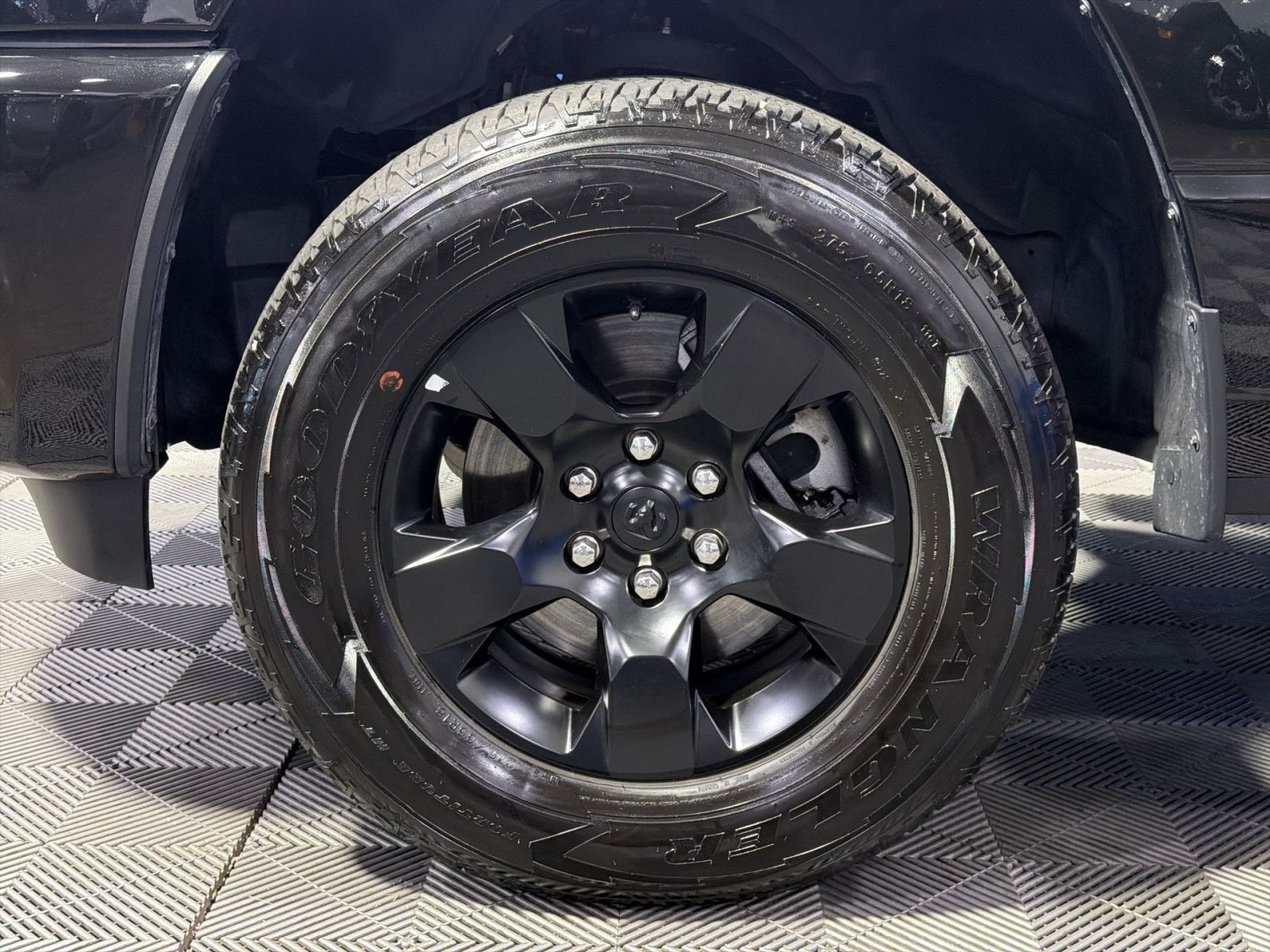 Used 2025 RAM 1500 Tradesman w/ Night Edition AWD/4WD image 17