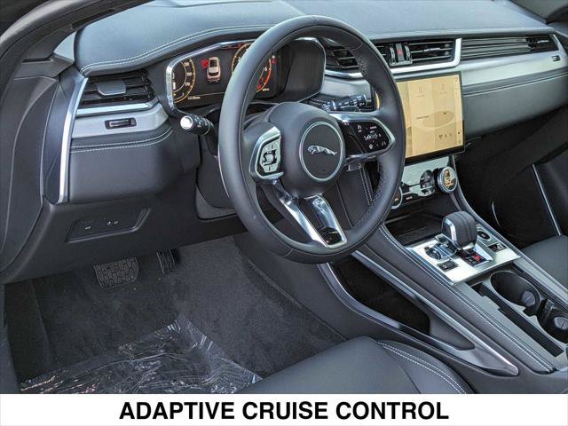 New 2024 Jaguar F-PACE R-Dynamic S AWD/4WD image 7