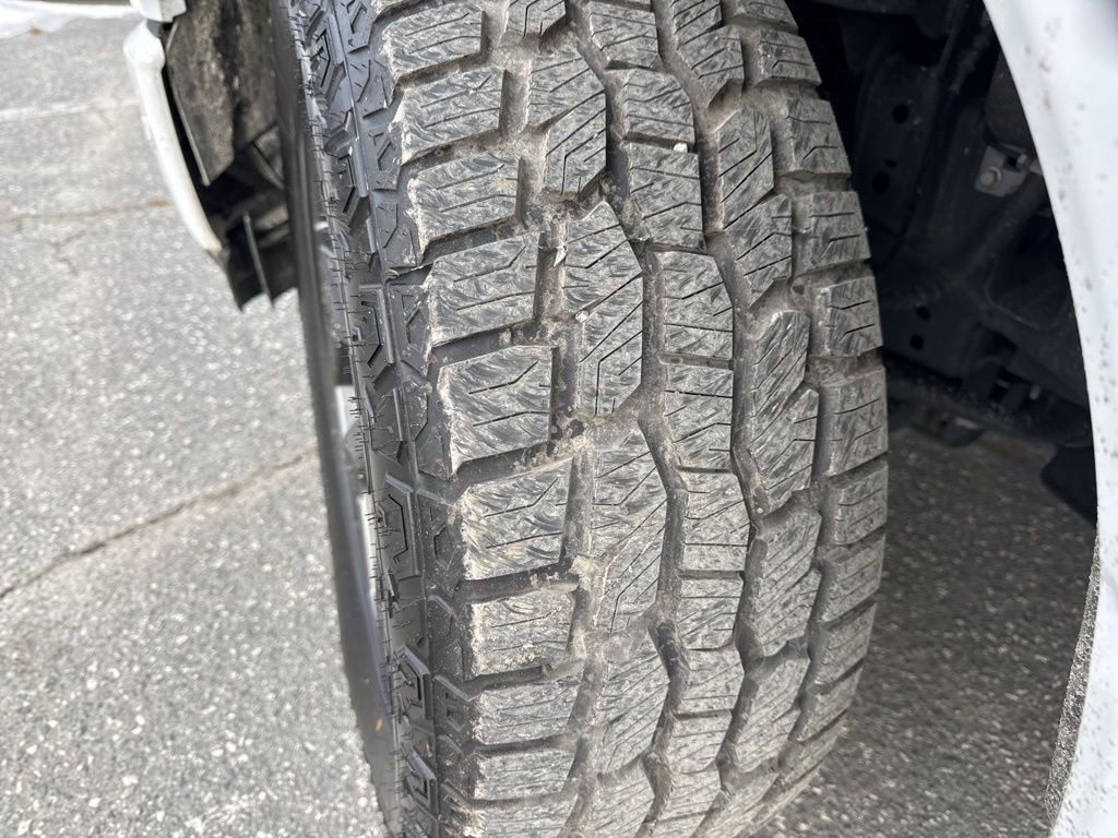 Used 2022 Ford F150 Lightning Lariat w/ Equipment Group 511A High image 34