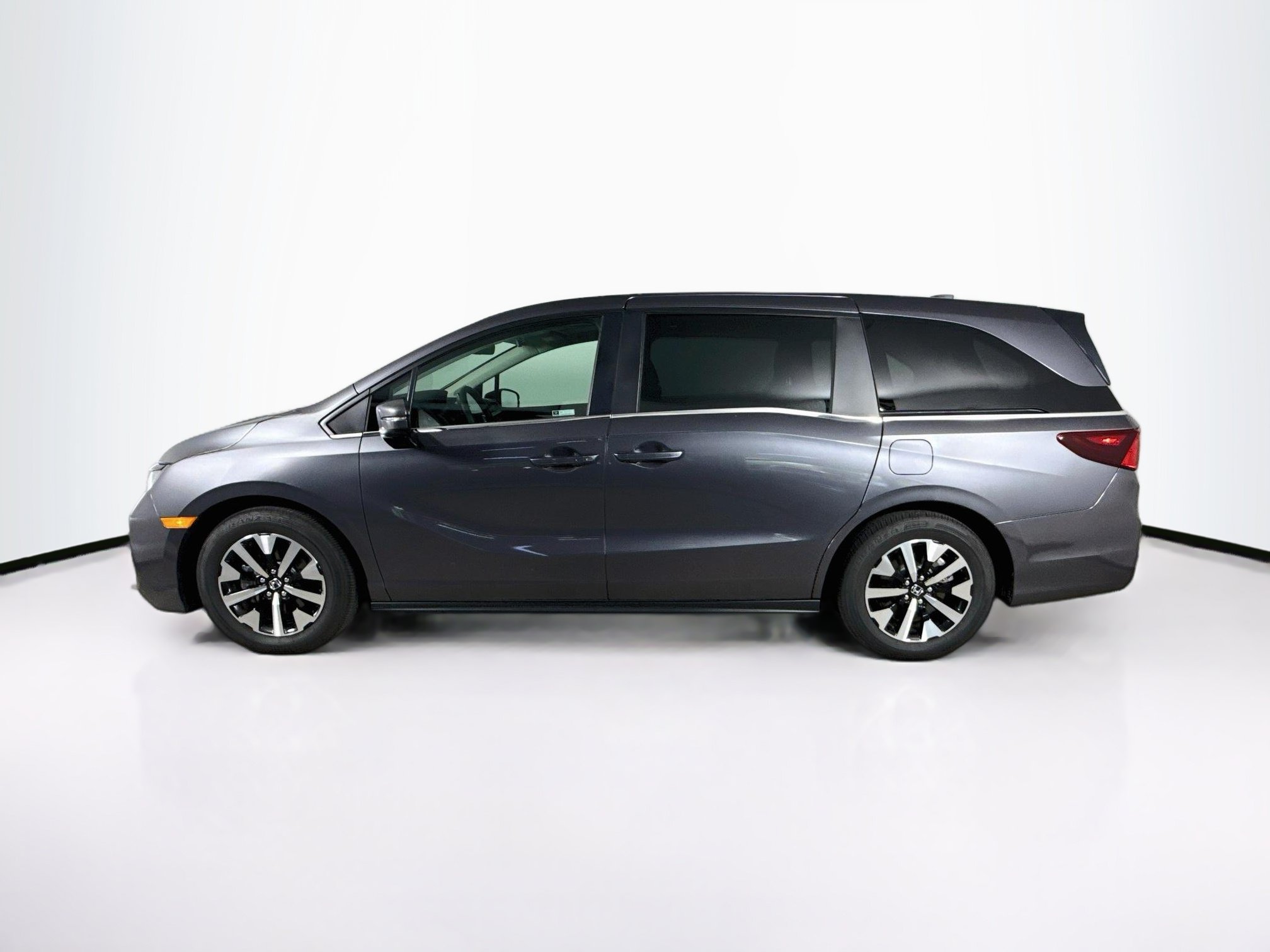 Certified 2026 Honda Odyssey EX-L image 7
