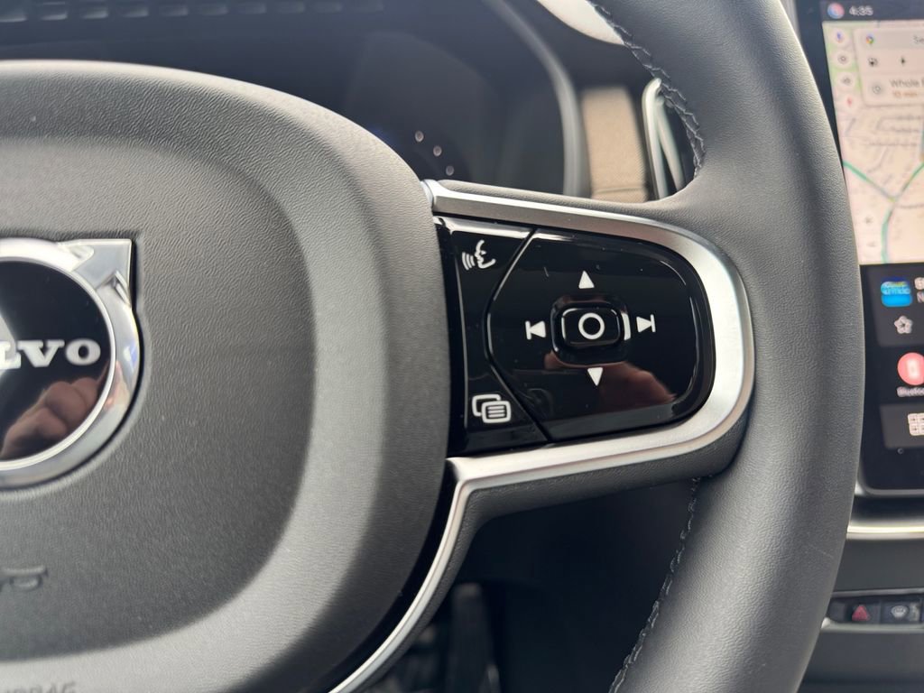 New 2025 Volvo XC90 T8 Core AWD/4WD image 15
