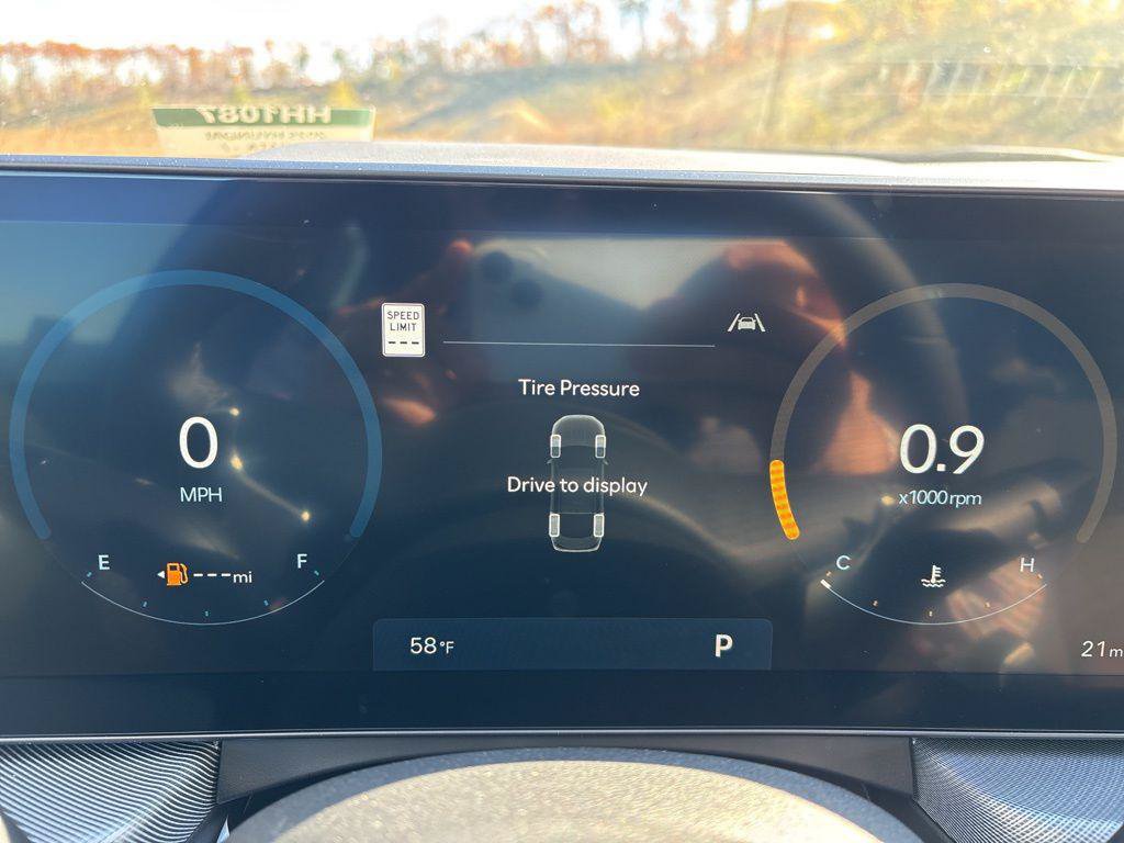 New 2025 Hyundai Sonata SEL FWD image 13