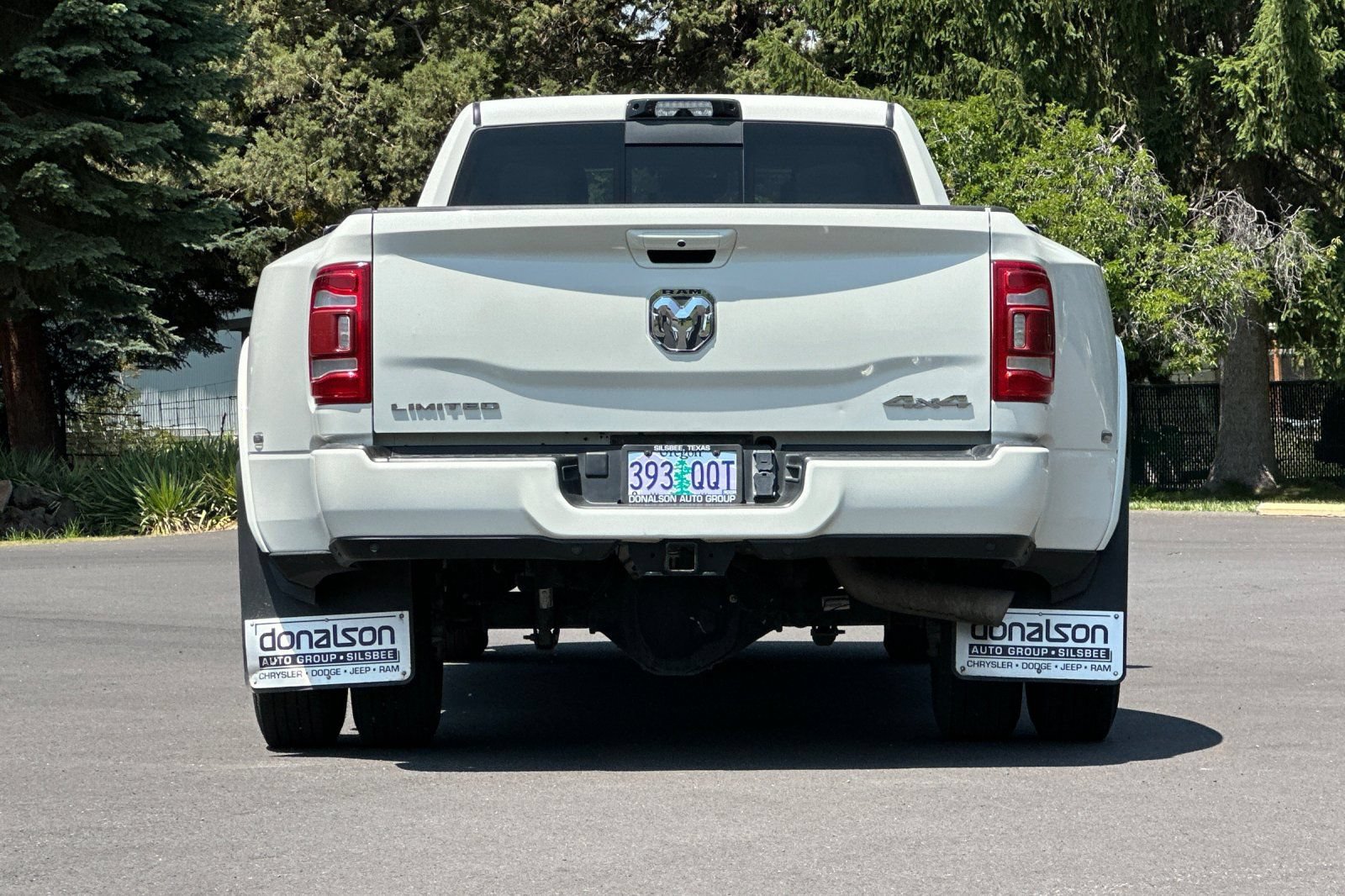 Used 2024 RAM 3500 Limited AWD/4WD image 5