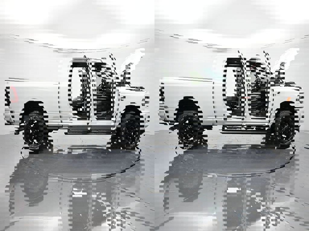 New 2024 RAM 2500 Laramie w/ Night Edition image 49