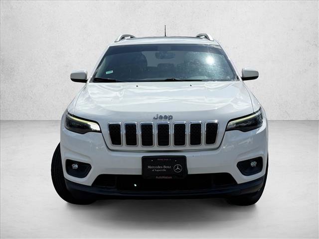 Used 2019 Jeep Cherokee Latitude Plus w/ Comfort/Convenience Group AWD/4WD image 2