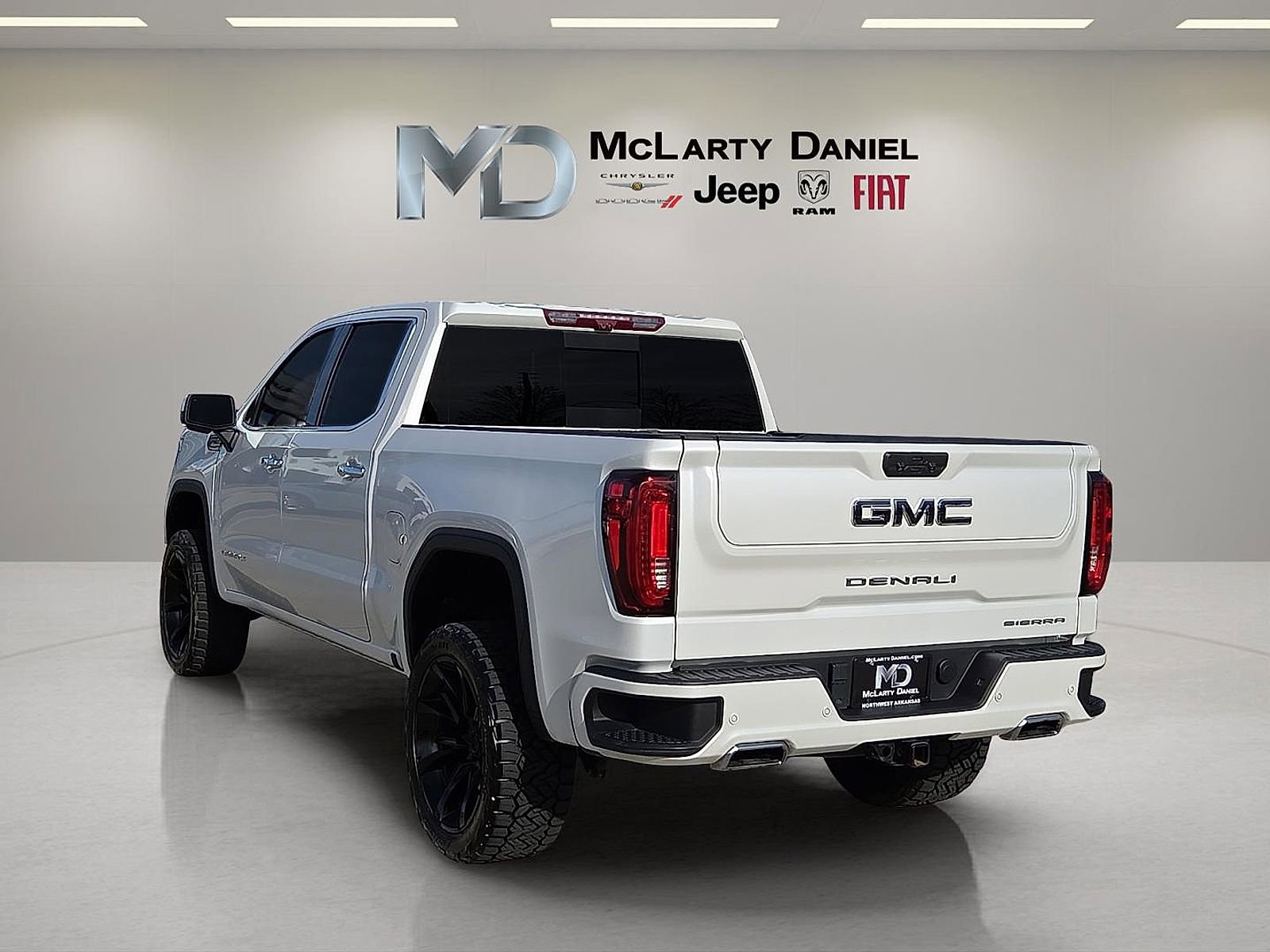 Used 2023 GMC Sierra 1500 Denali Ultimate image 4