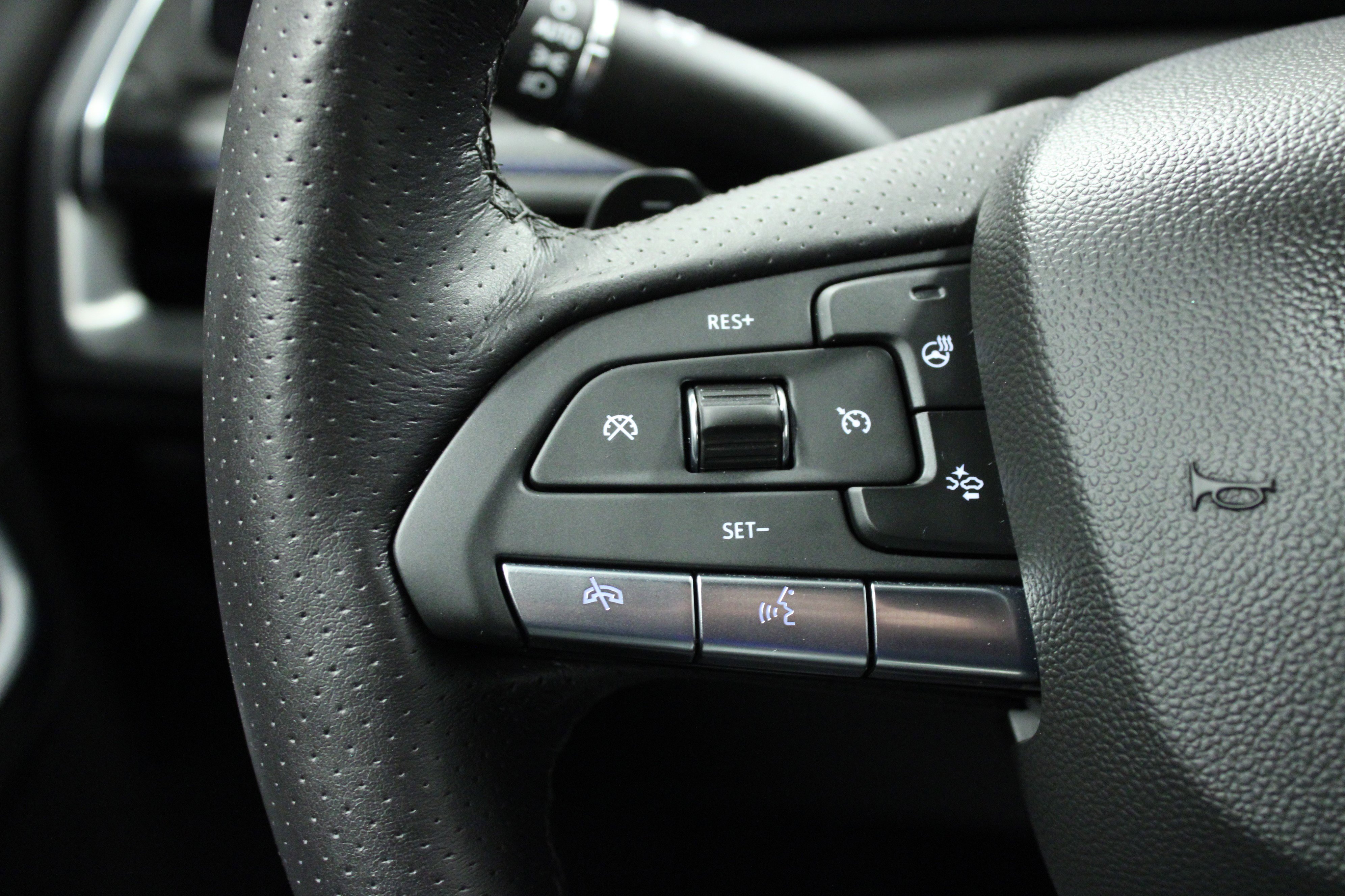 Used 2024 Cadillac XT4 Sport image 20