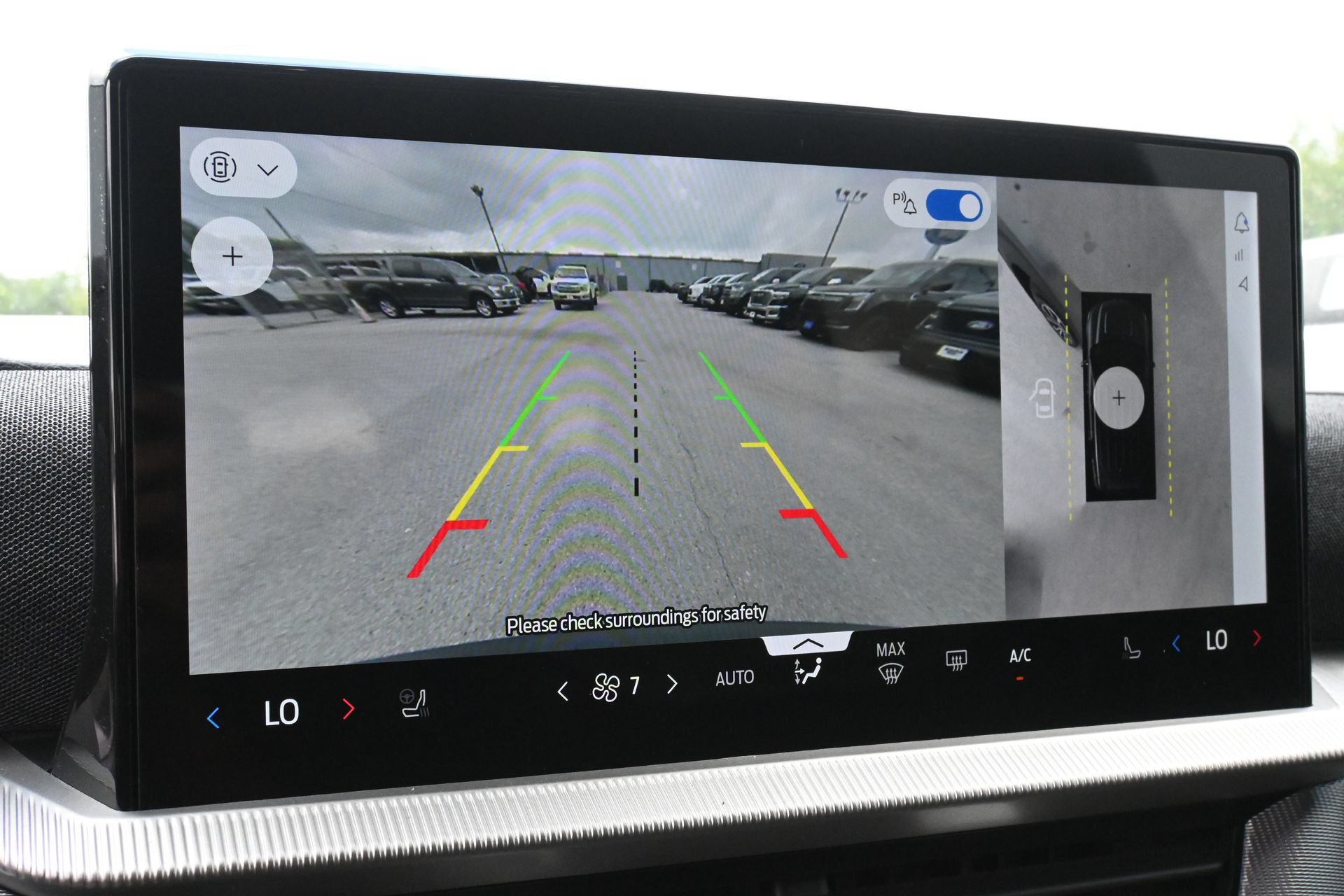 Certified 2025 Ford Explorer ST-Line RWD image 11
