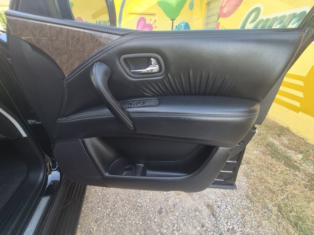 Used 2017 INFINITI QX80 2WD image 22