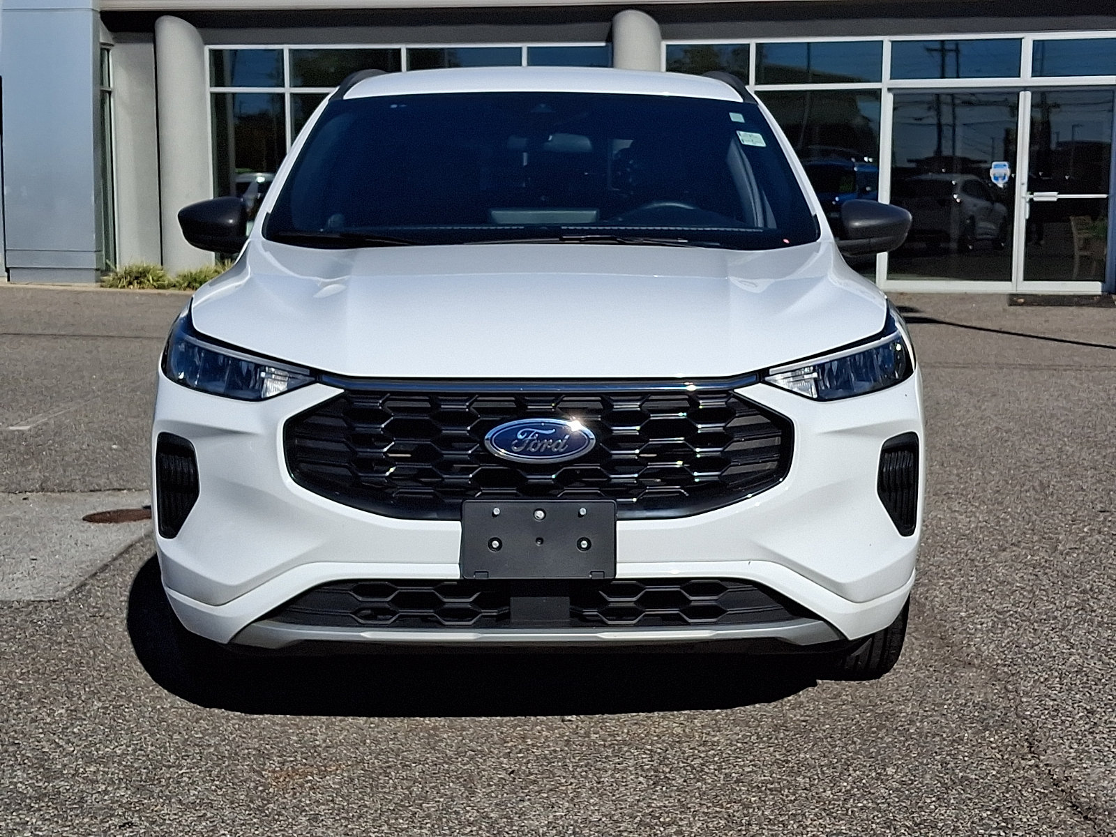 Used 2023 Ford Escape ST-Line w/ Tech Pack #1 AWD/4WD image 3