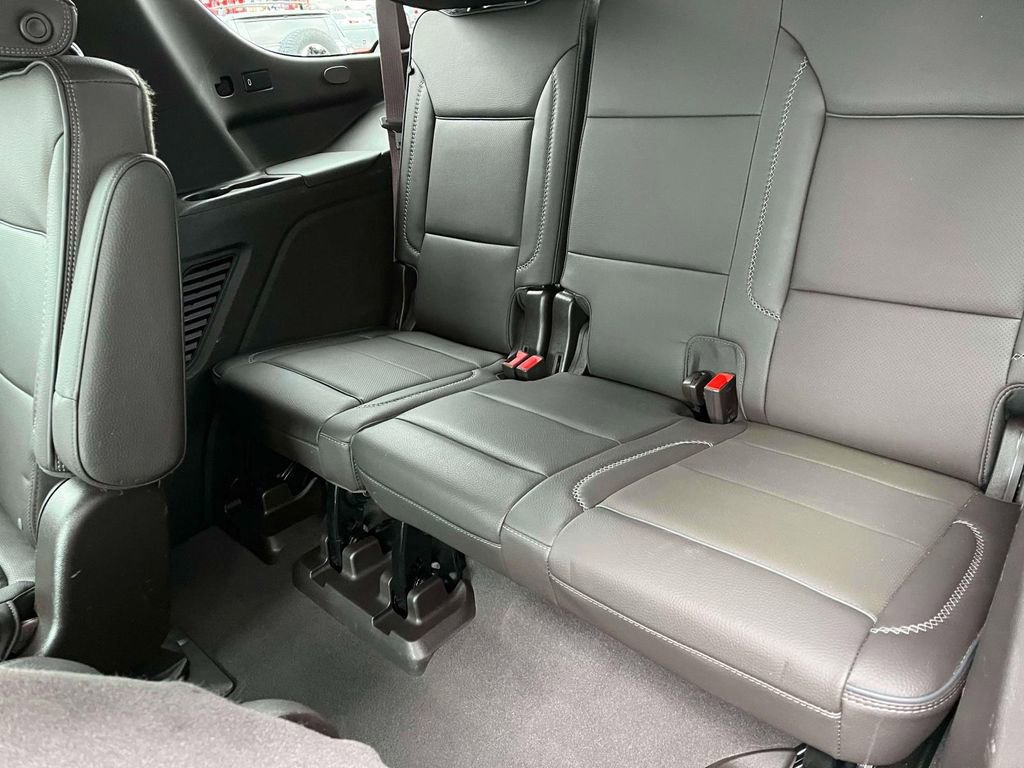 Used 2023 GMC Yukon Denali image 17