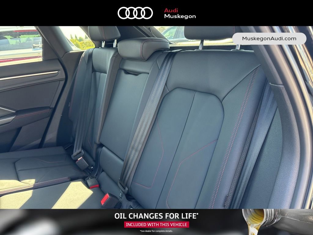 New 2025 Audi Q3 2.0T Premium Plus image 24