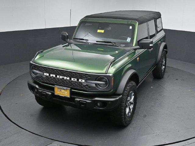 Certified 2023 Ford Bronco Badlands AWD/4WD image 47