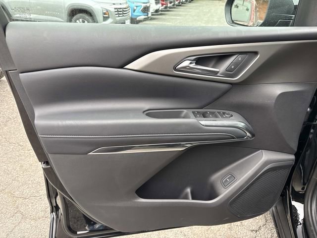 New 2026 Chevrolet Traverse LT image 8