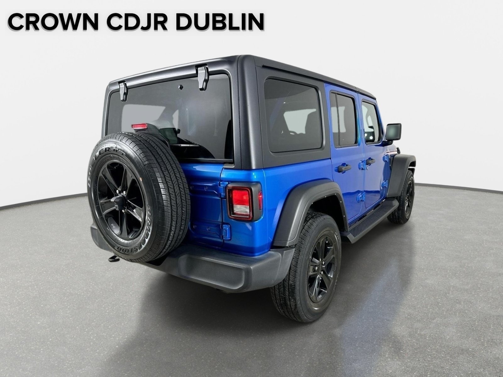 Used 2022 Jeep Wrangler Unlimited Sport AWD/4WD image 5