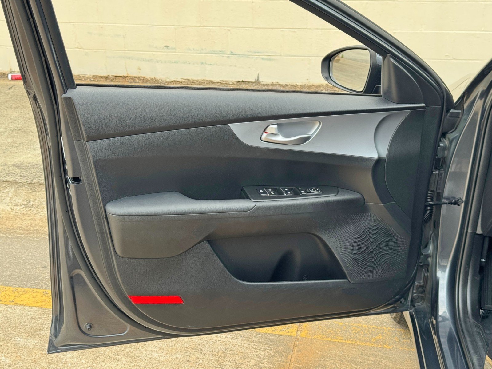 Used 2023 Kia Forte LX FWD image 33