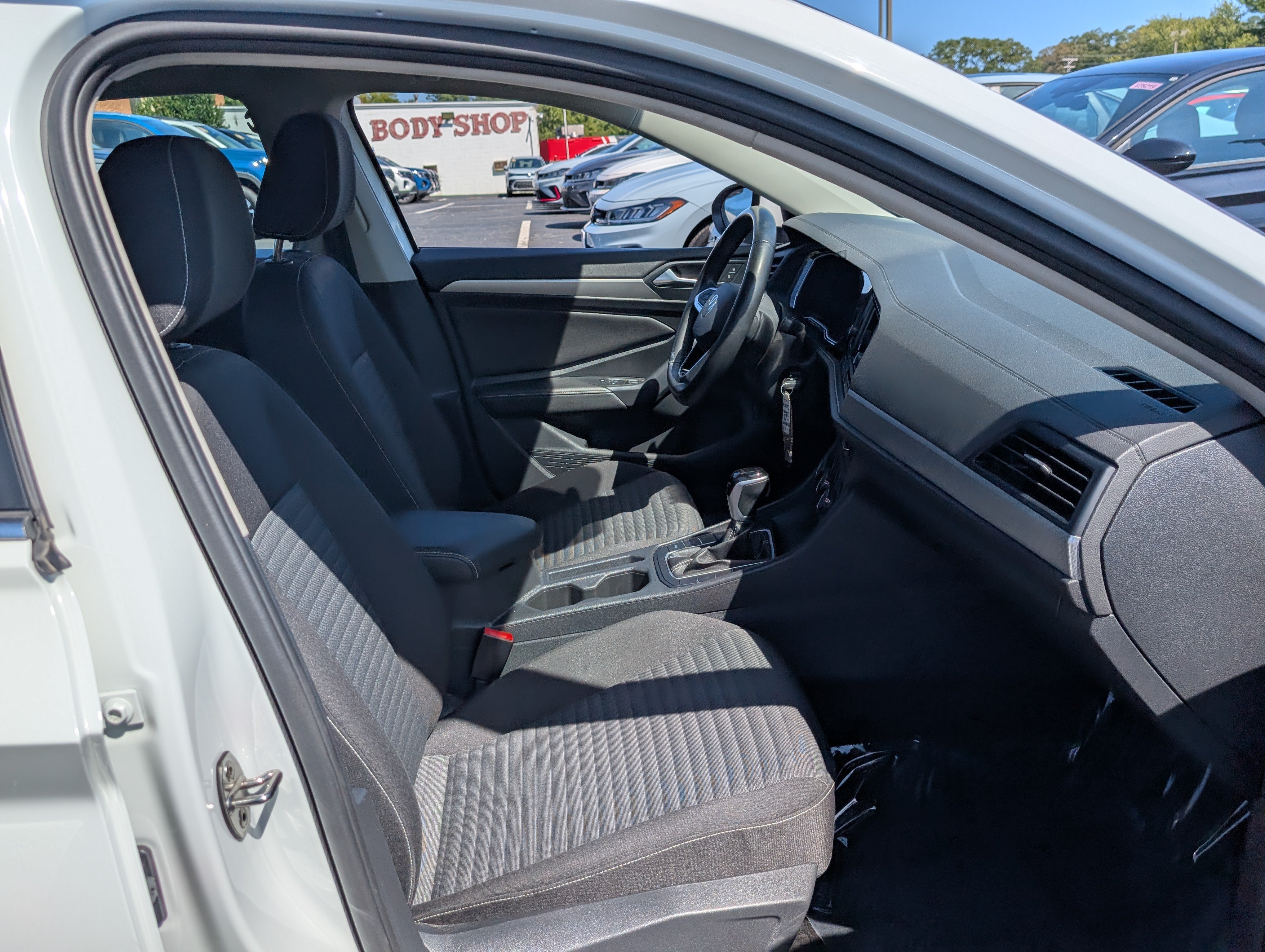 Used 2024 Volkswagen Jetta S FWD image 11
