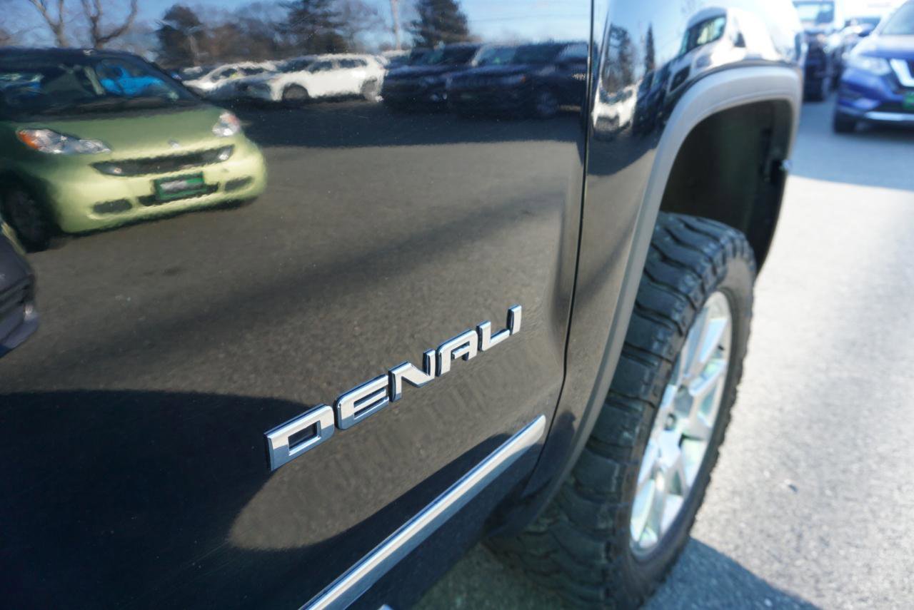 Used 2018 GMC Sierra 1500 Denali image 2