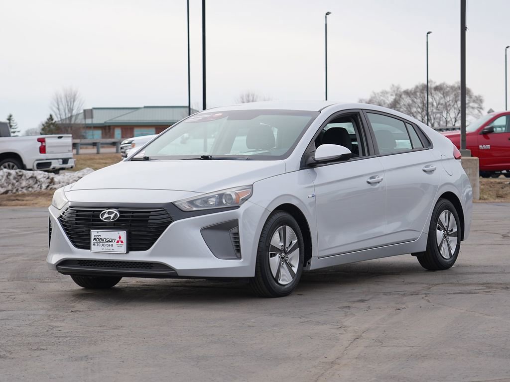 Used 2018 Hyundai Ioniq Blue FWD image 7