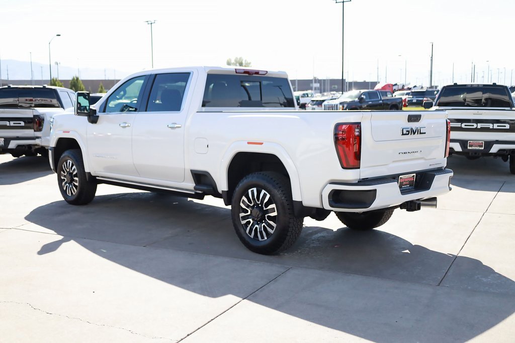 Used 2024 GMC Sierra 3500 Denali Ultimate image 4