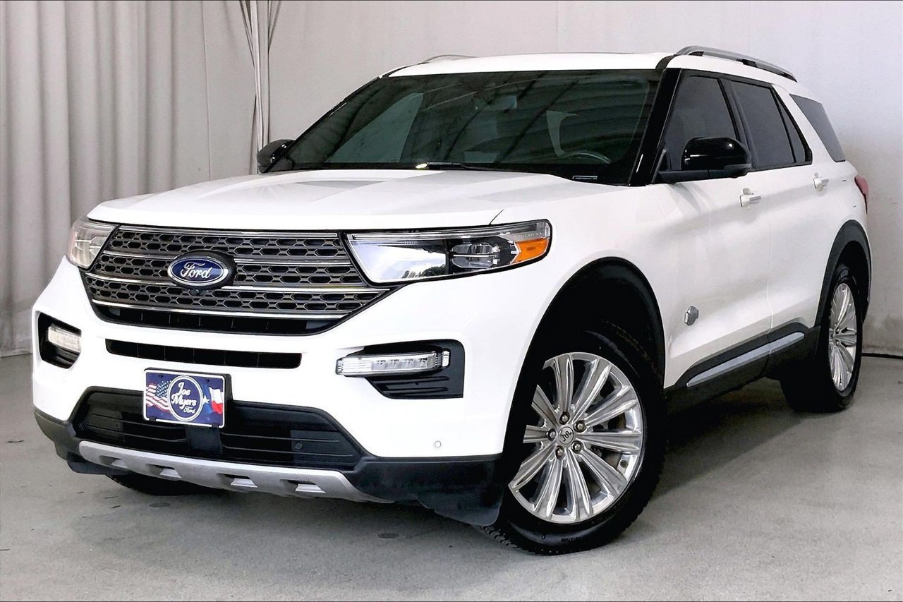 Used 2021 Ford Explorer King Ranch w/ Premium Technology Package AWD/4WD image 12