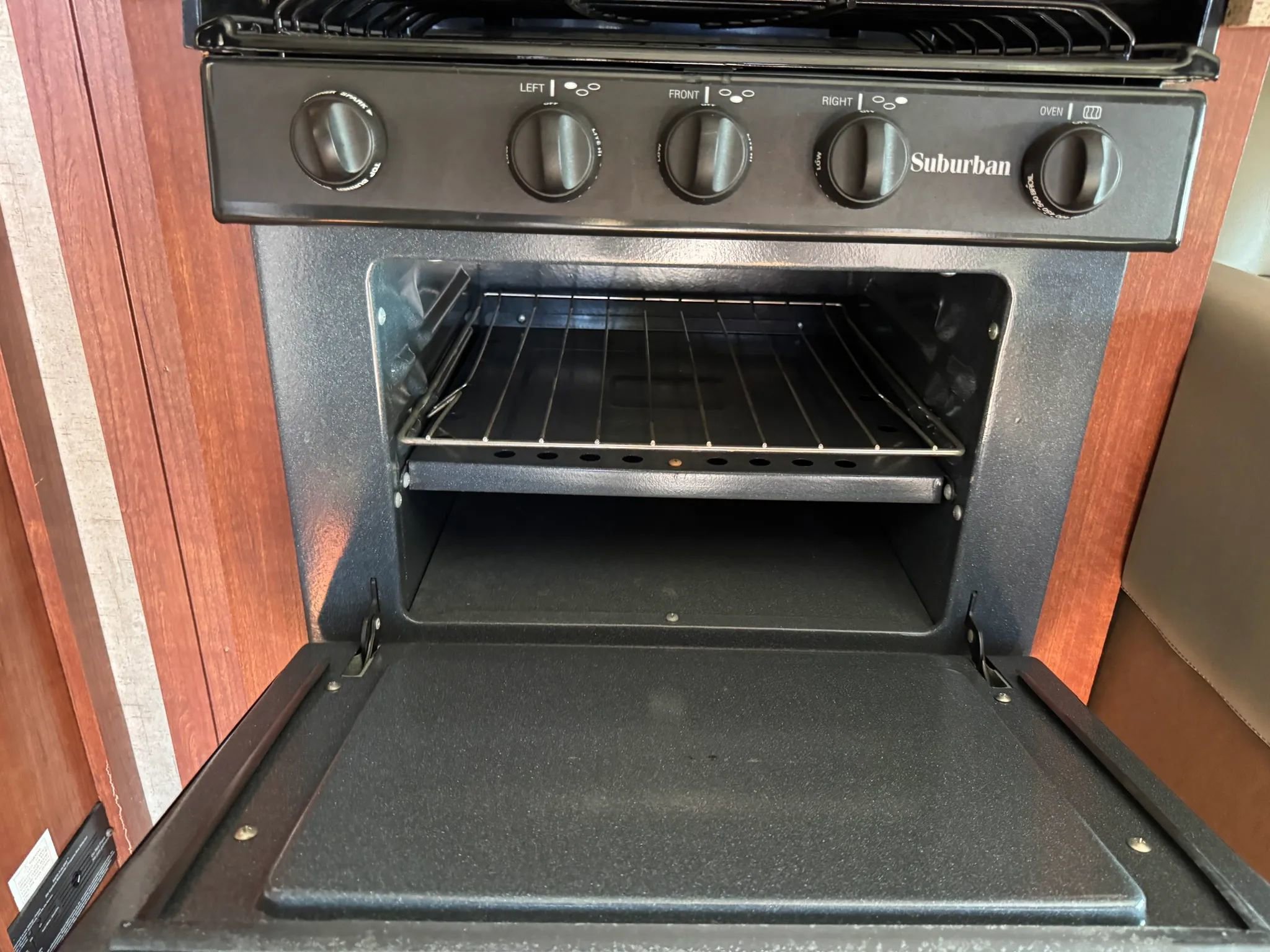 Used 2015 Ford E-450 and Econoline 450 Super Duty w/ Motorhome Prep Package image 43