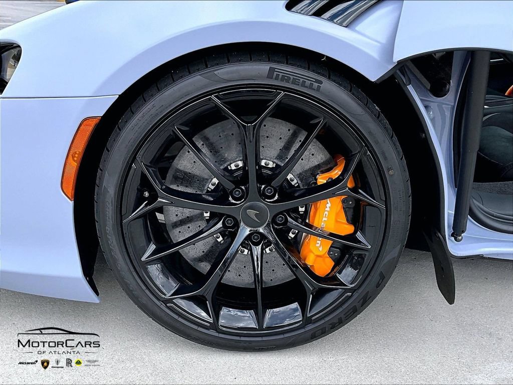 New 2026 McLaren Artura Spider RWD image 10