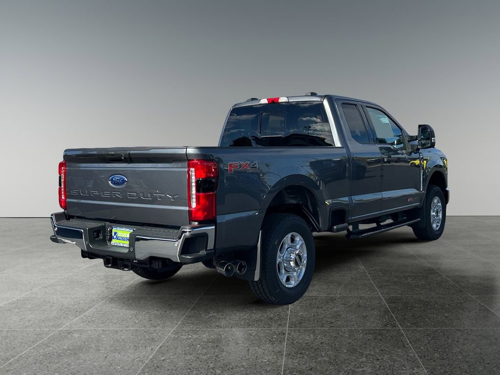 New 2026 Ford F350 XLT image 7