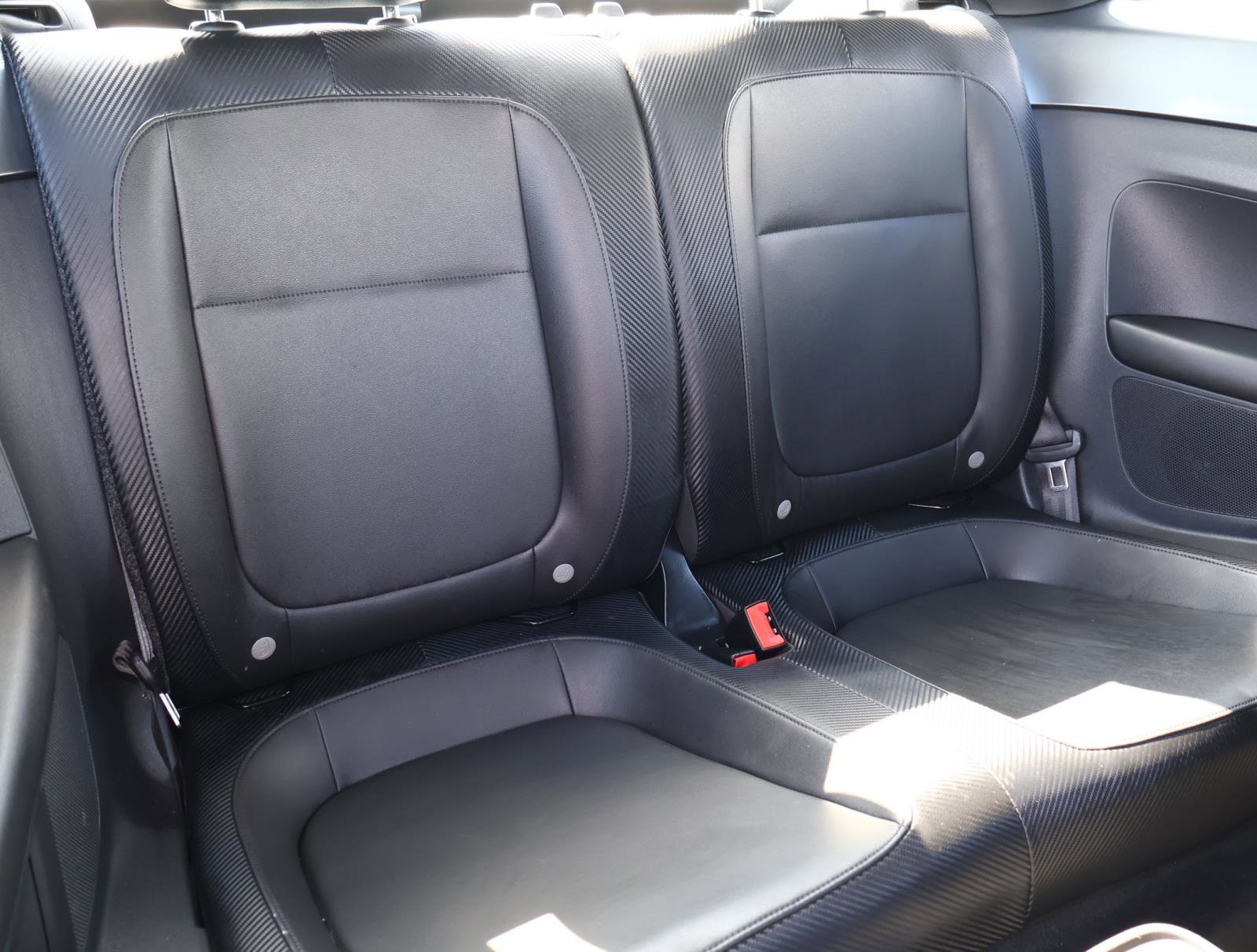 Used 2012 Volkswagen Beetle 2.5 image 16