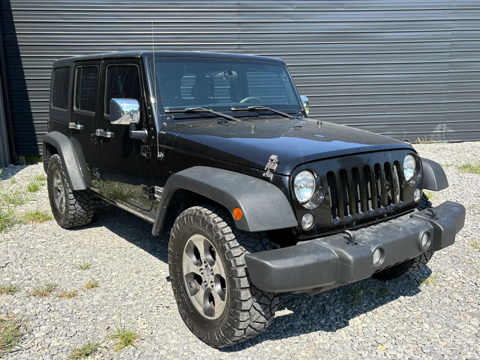 Used 2015 Jeep Wrangler Unlimited Sport w/ Max Tow Package AWD/4WD image 3