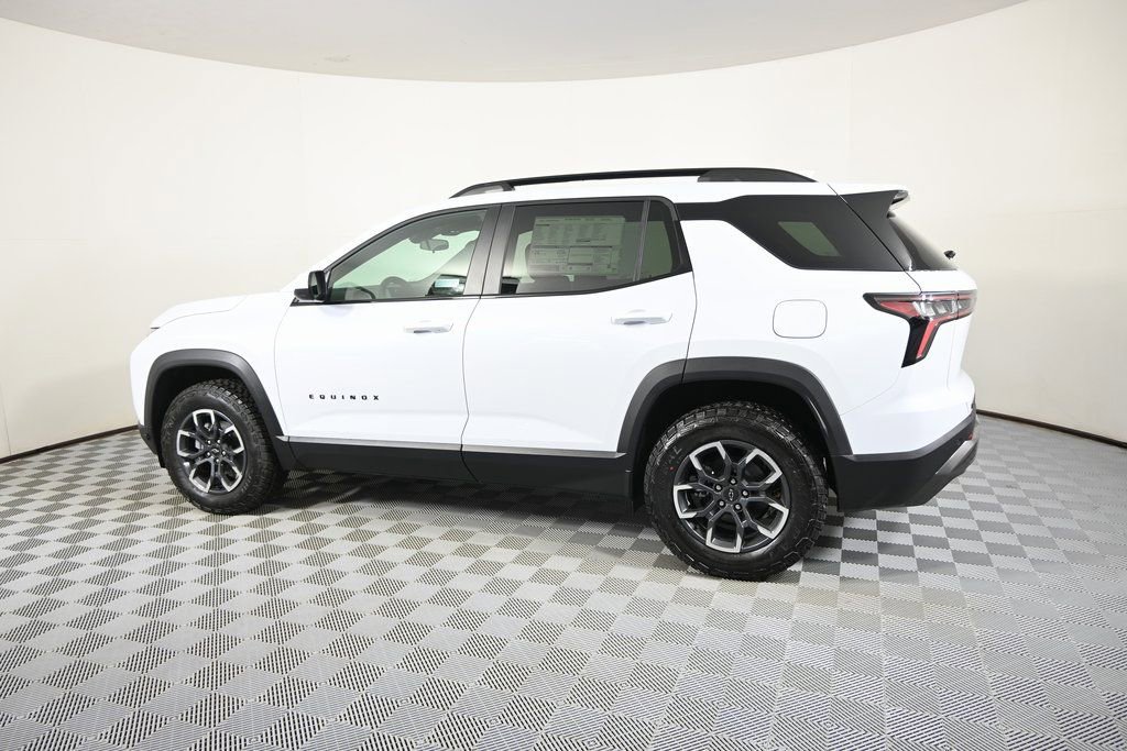 New 2026 Chevrolet Equinox ACTIV w/ Convenience Package III image 3