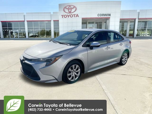 Used 2025 Toyota Corolla LE image 4