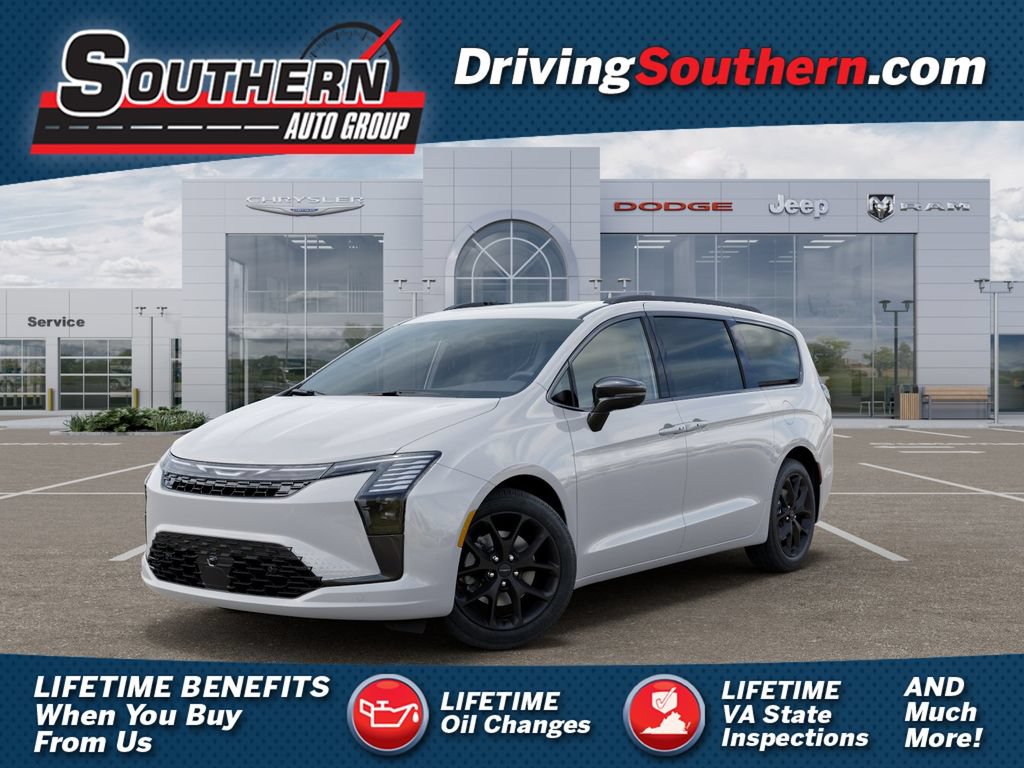 New 2027 Chrysler Pacifica Limited w/ S Appearance Package