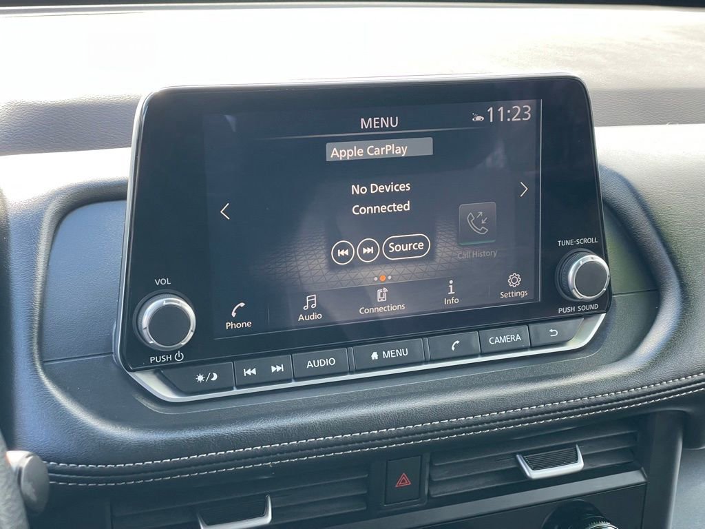 Certified 2023 Nissan Rogue SV image 18