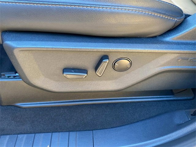 Used 2026 Ford F250 Lariat w/ Chrome Package image 14