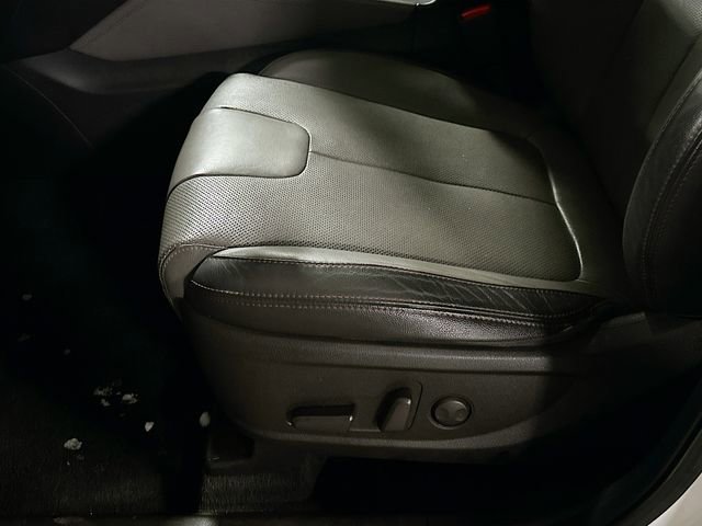 Used 2019 Hyundai Santa Fe Limited image 20